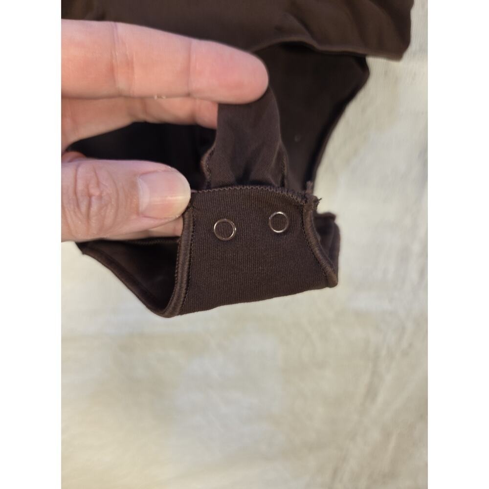 Skims Sculpting Bodysuit Brown Snap Close Shapewear Adjustable Strap Womens L/XL - Picture 3 of 5
